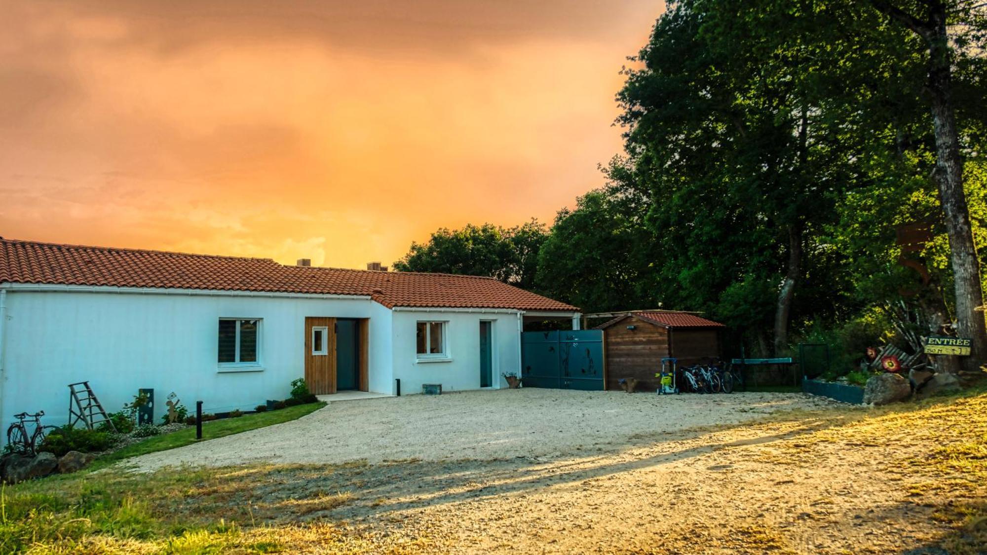 Domaine Du Souvenir Βίλα Saint-Paul-en-Pareds Εξωτερικό φωτογραφία
